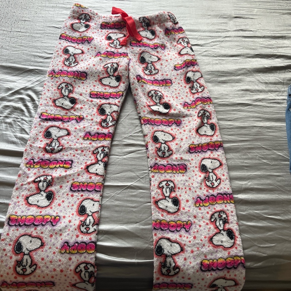 Snoopy fuzzy pajama pants #Snoopy #Pajamas